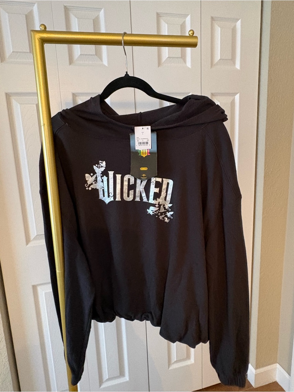 Wicked Paul Tazewell Sweatshirt NWT Graphic Hoodie, Bubble Hem Cozycore Lounge